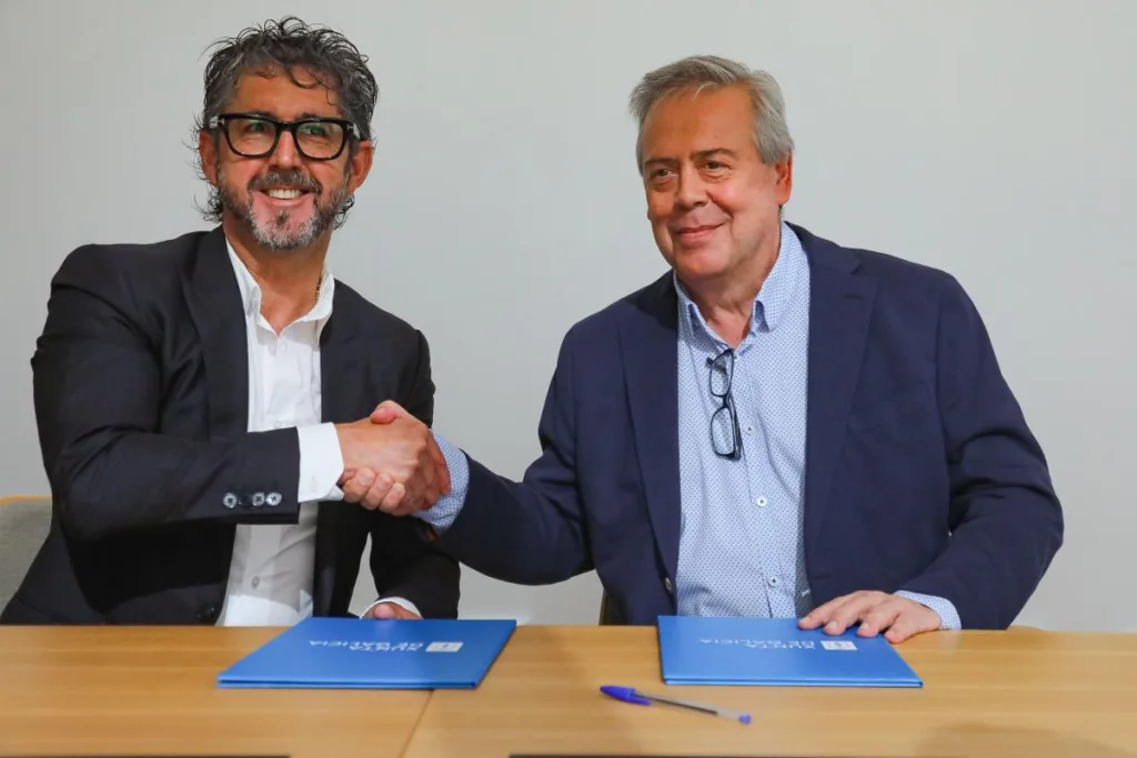 20250905 Conselleiro Sanidade reforma CS Porto do Son6