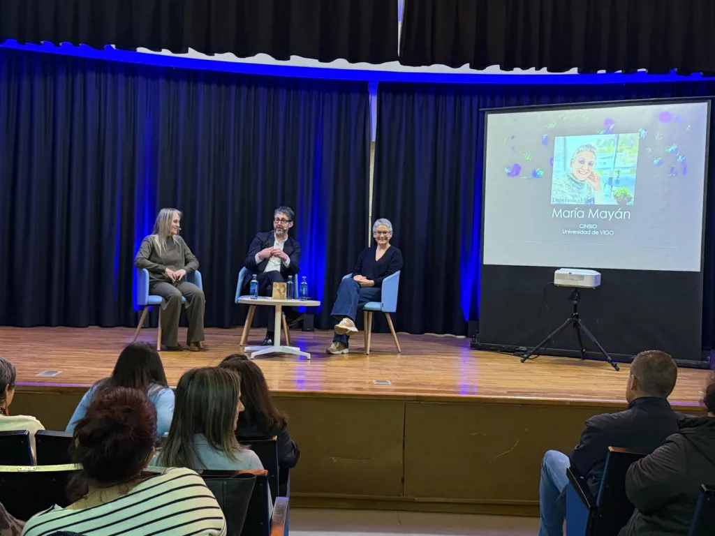 Maria-Mayan-charla-coloquio-8M-4-3